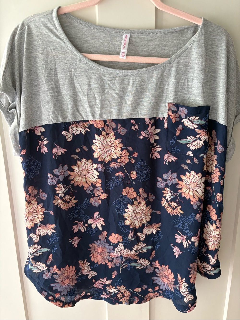 Xhilaration Floral Sheer Top Juniors XXL NWOT Blouse Gray Navy Shirt